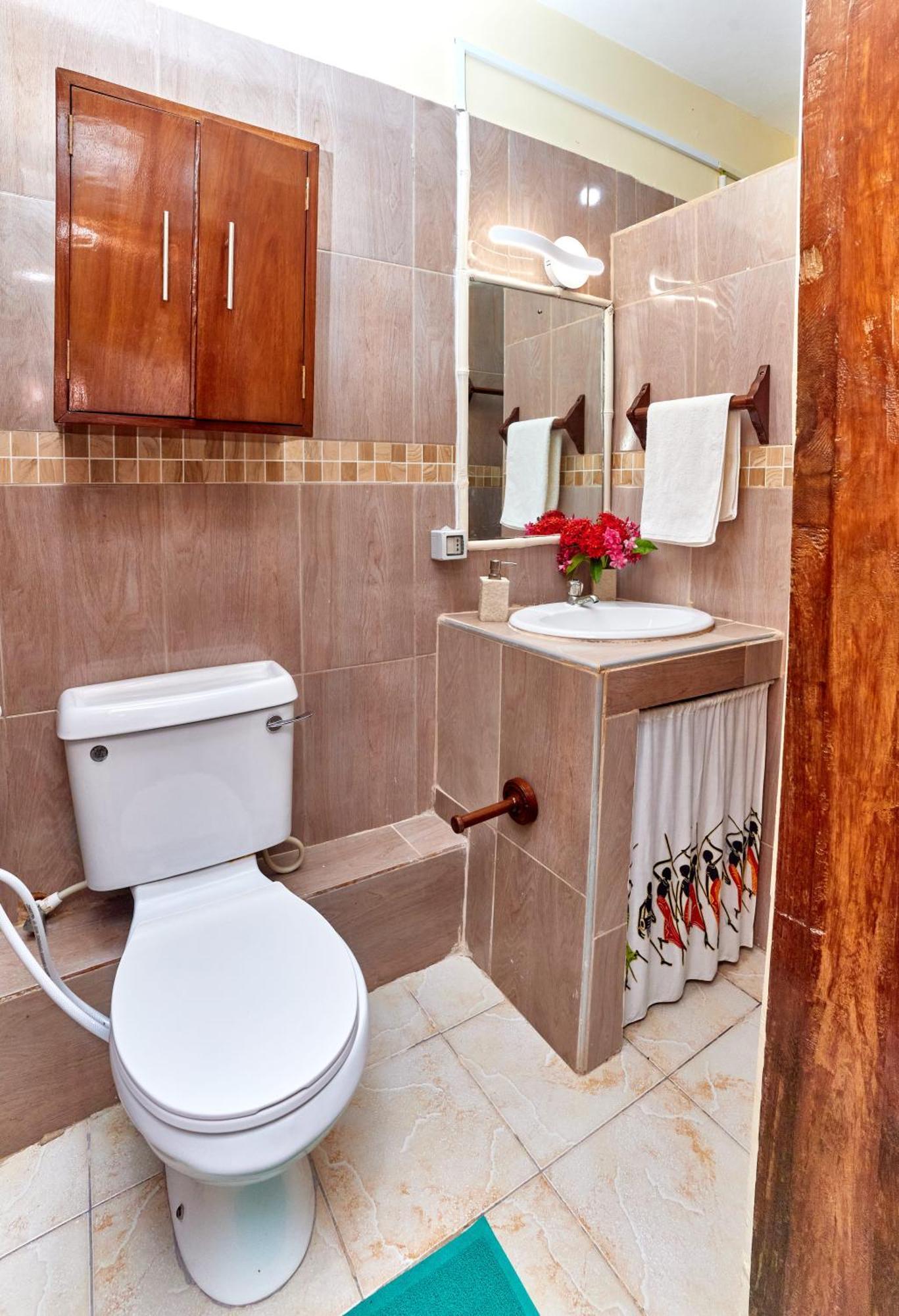 Diani Beach Gold Apartments المظهر الخارجي الصورة