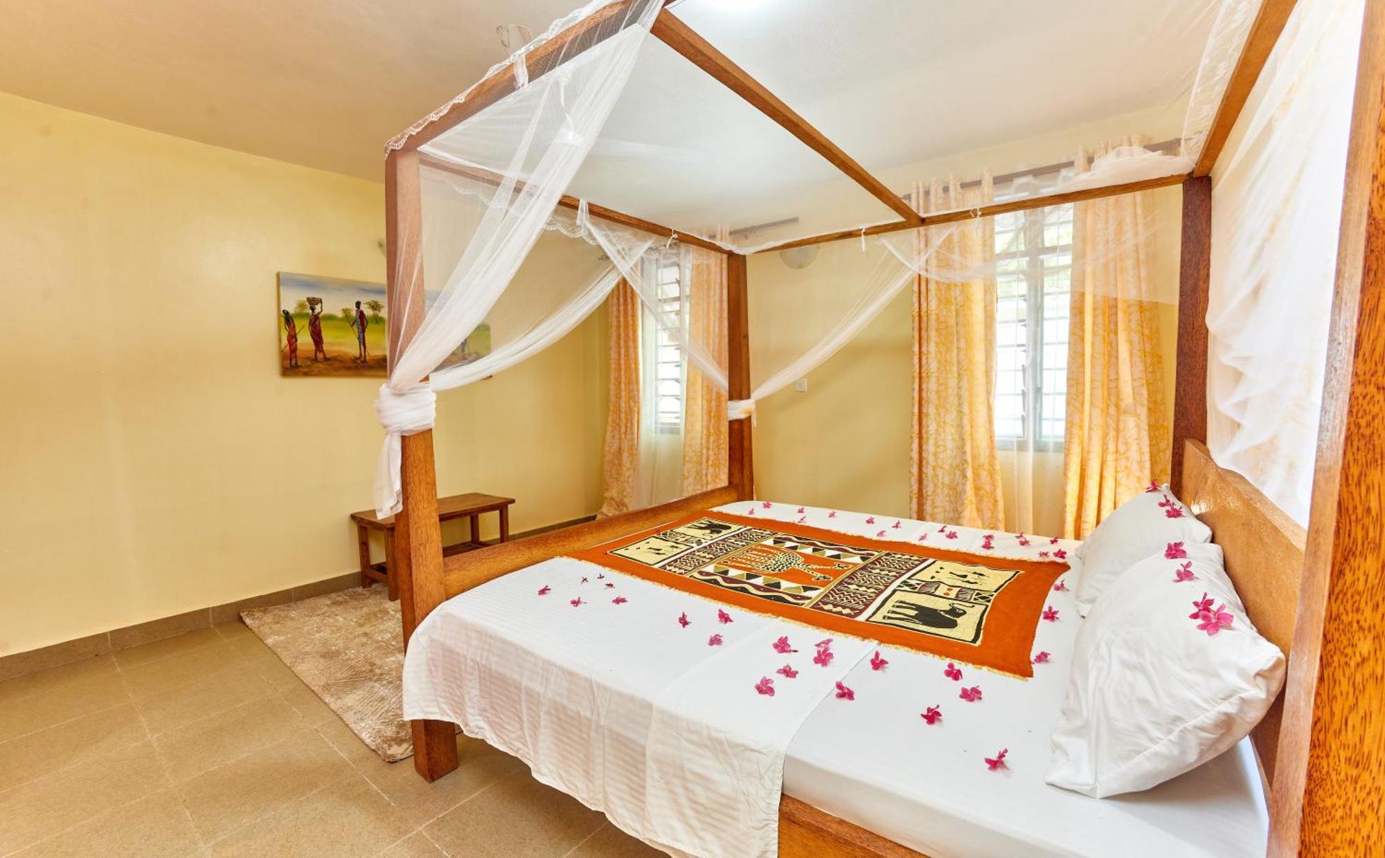 Diani Beach Gold Apartments المظهر الخارجي الصورة
